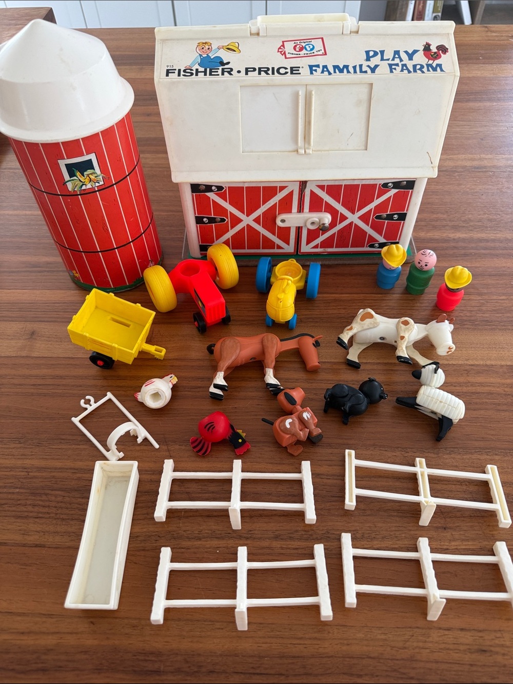 Vintage Fisher Price Play Family Farm Little People Barn & Silo